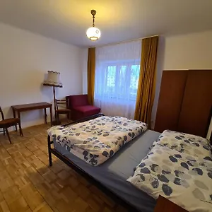 Mirrorroom Pl Downtown Homestay